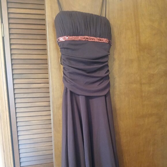 City Triangle Burgundy Purple trim, sequin, size M - Picture 1 of 3